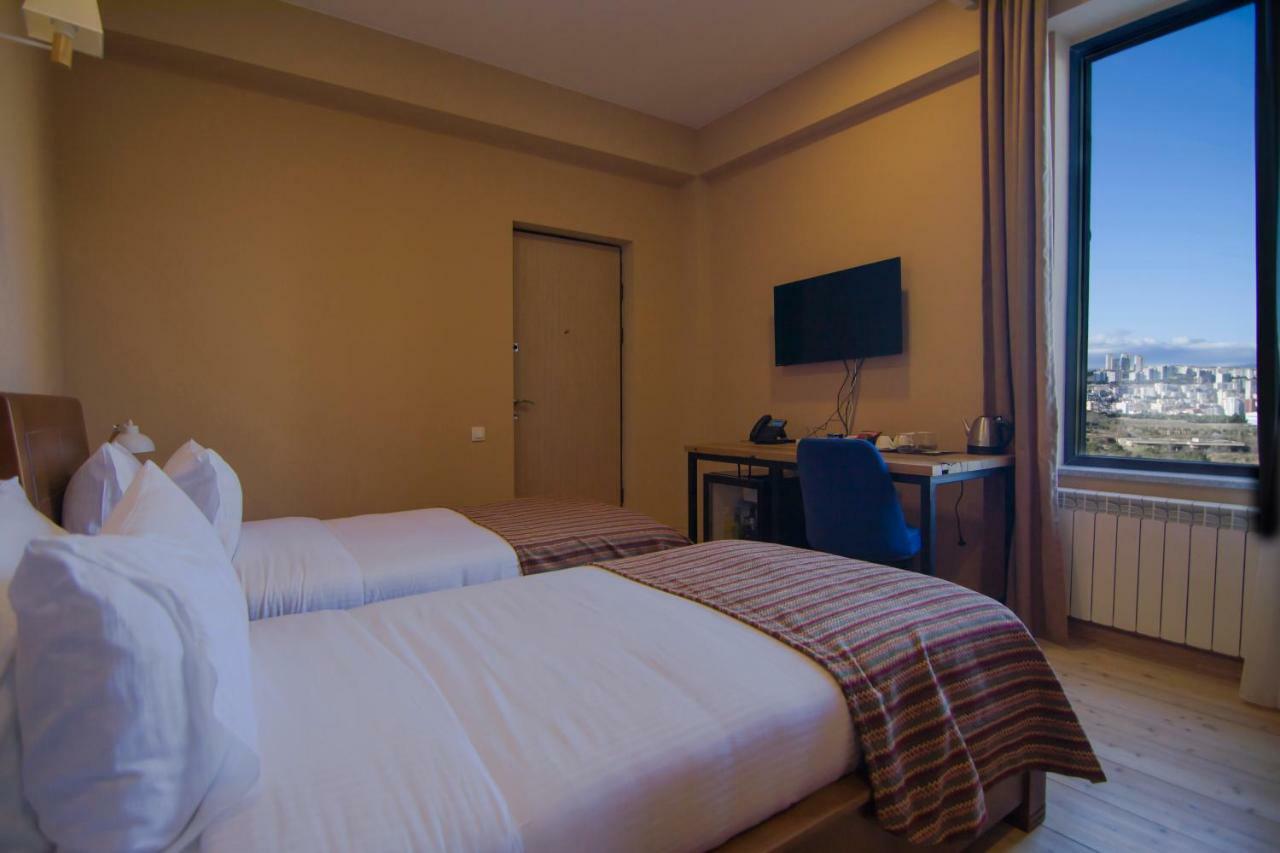 Boutique Hotel "Biotel" Tsqnet'i Eksteriør billede